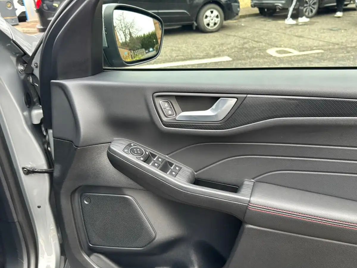 2022-ford-kuga-25t-st-line-x-edition-225ps-phev-big-16