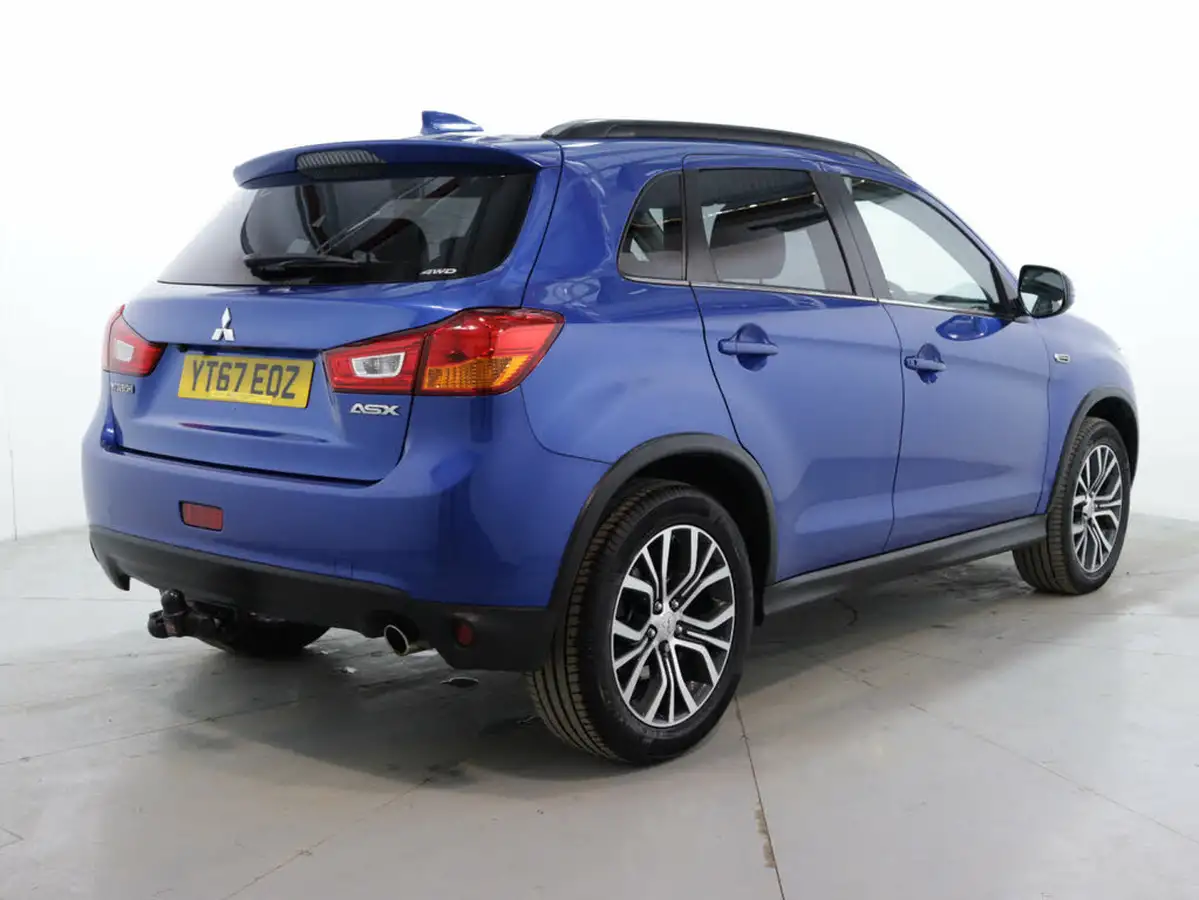 2017-mitsubishi-asx-22di-d-4-big-6