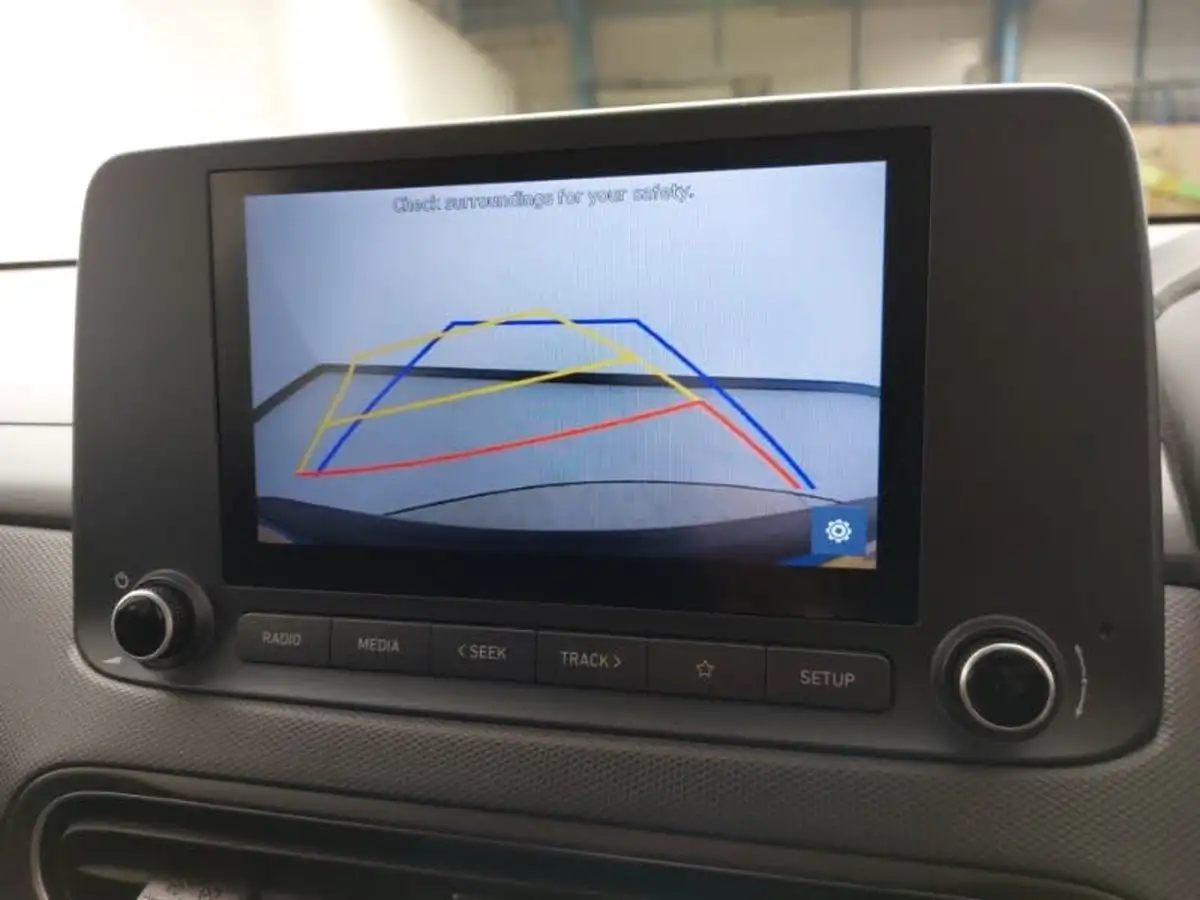 2021-hyundai-kona-16-gdi-se-connect-big-14