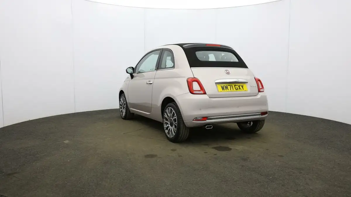 2022-fiat-500c-10-dolcevita-plus-big-24