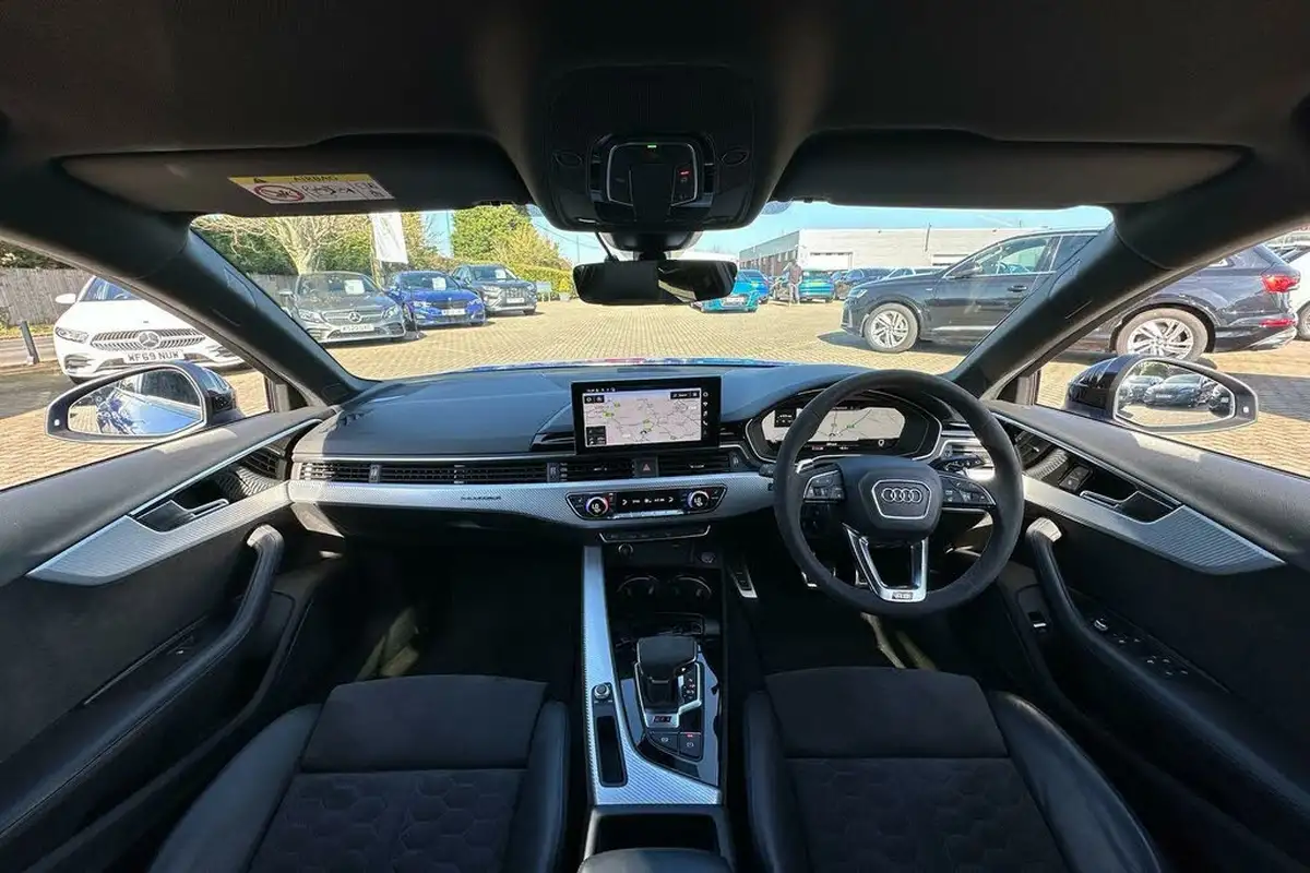 2021-audi-rs4-avant-29-tfsi-nogaro-edition-big-2