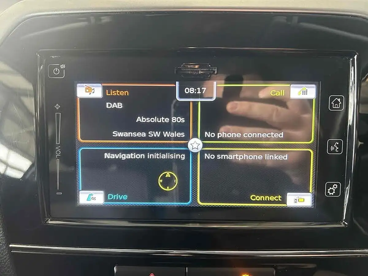2020-suzuki-vitara-14-boosterjet-sz-t-129ps-mild-hybrid-big-12