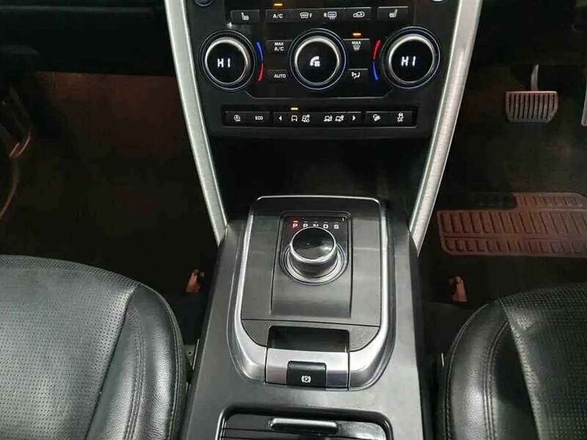 2018-land-rover-discovery-sport-20sd4-hse-big-18