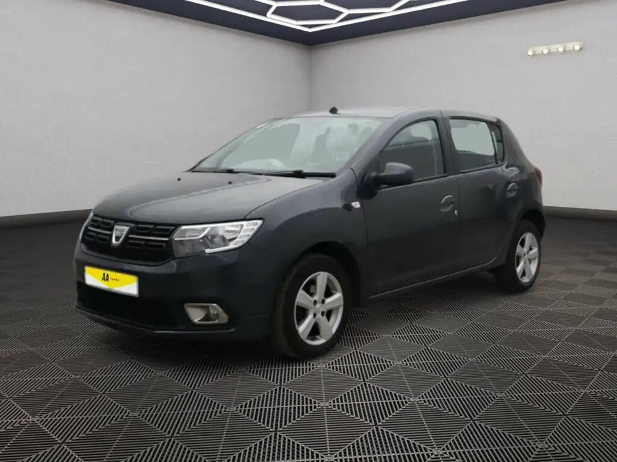 2017-dacia-sandero-15dci-laureate-big-2