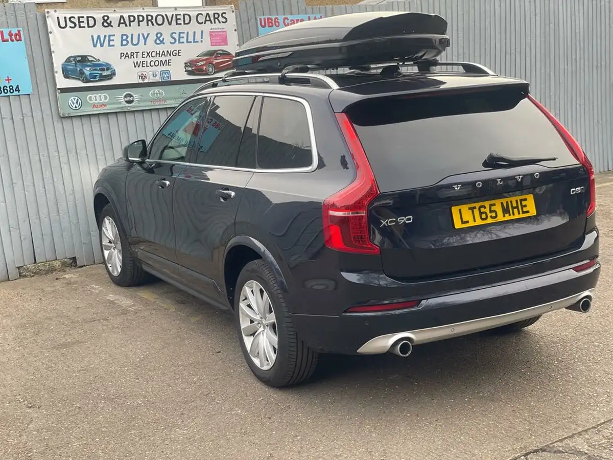 2015-volvo-xc90-20td-momentum-big-63