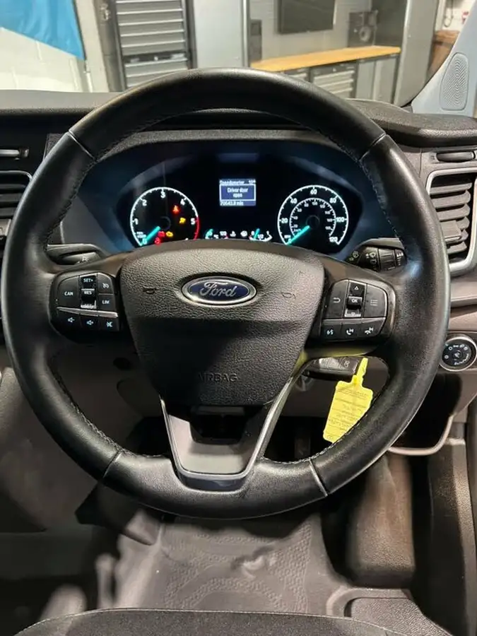 2022-ford-transit-custom-20tdci-300-l1h2-limited-170pseu6dt-big-14