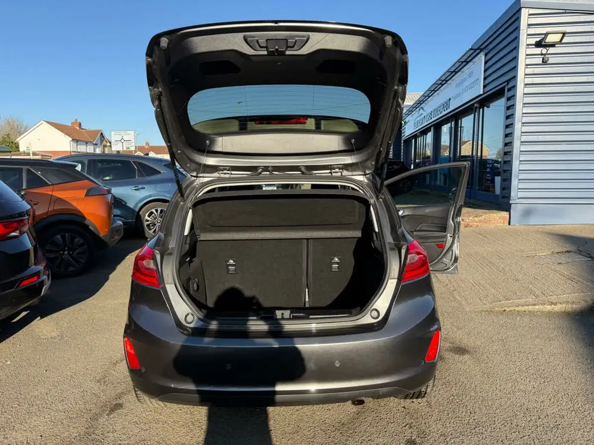 2020-ford-fiesta-10t-titanium-x-100ps-auto-big-22