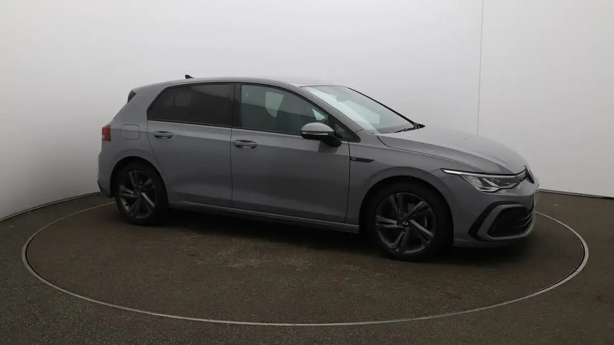 2021-volkswagen-golf-15-tsi-r-line-150ps-hatchback-big-39