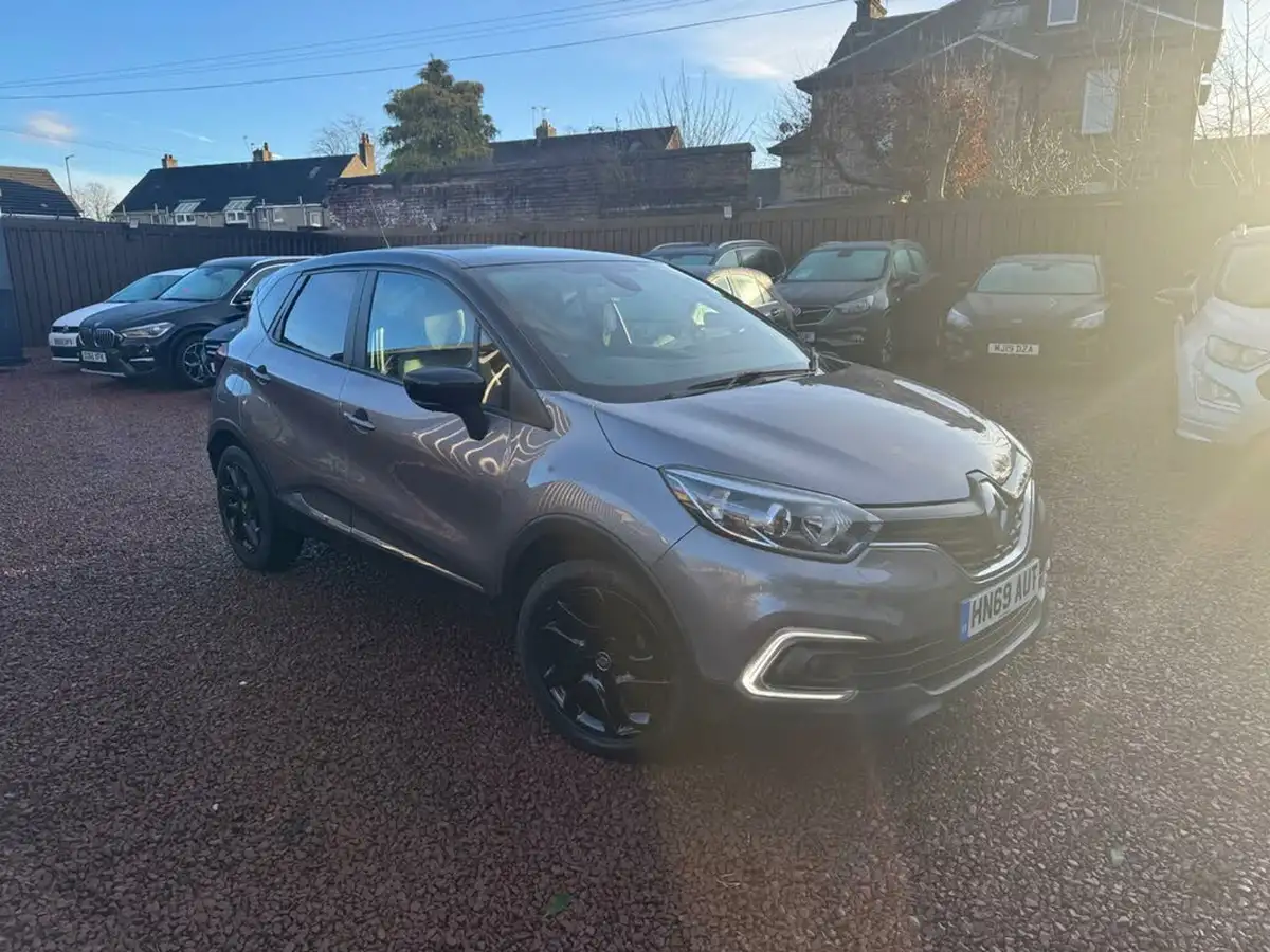 2019-renault-captur-09-tce-iconic-big-5
