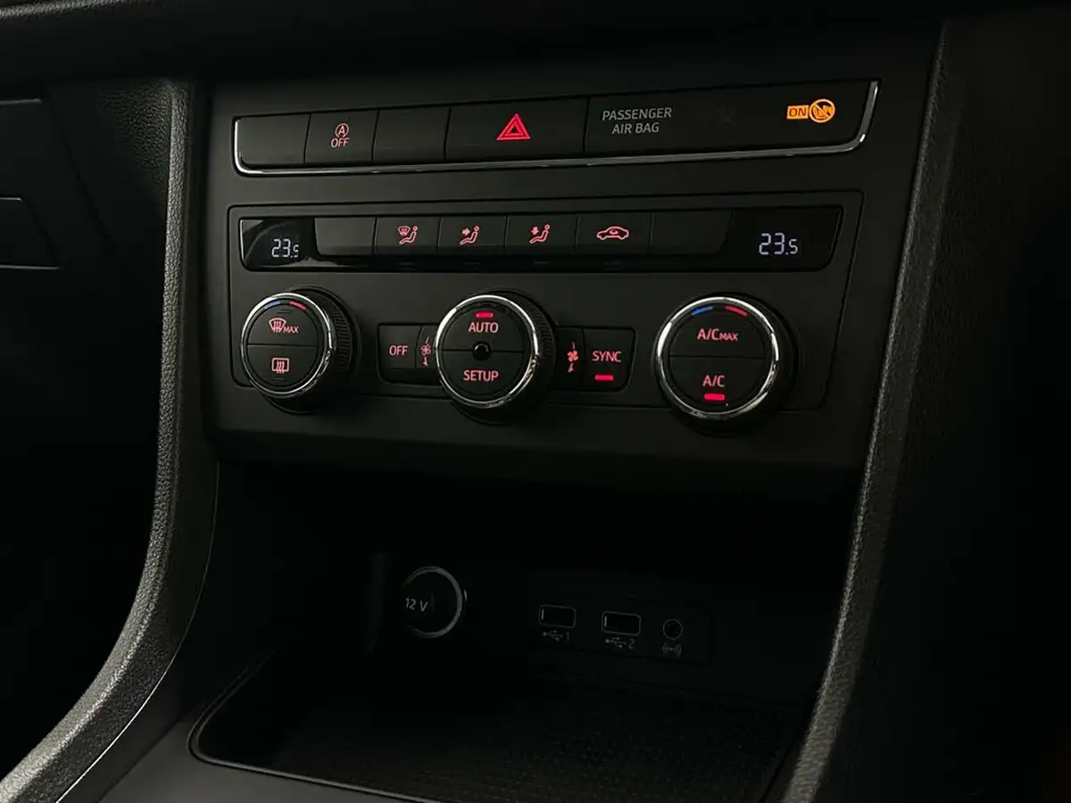 2017-seat-ateca-14-tsi-se-technology-big-20