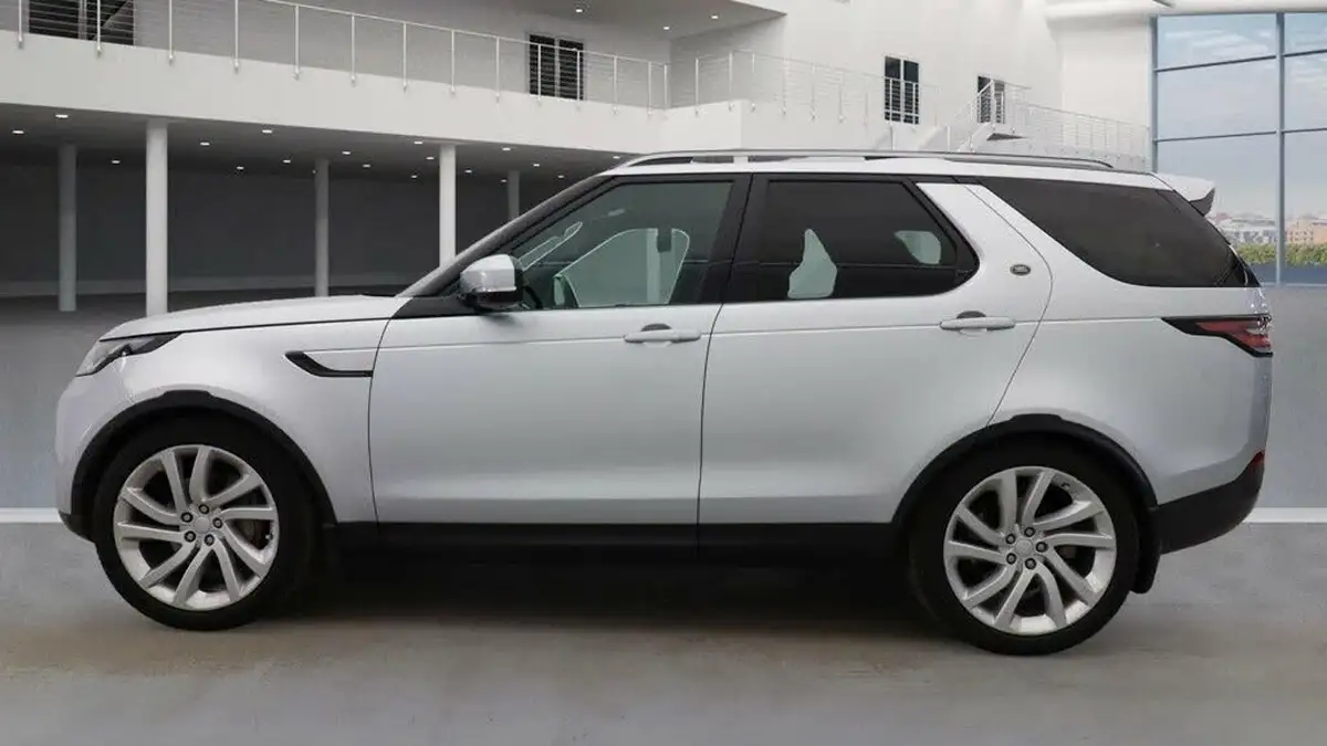 2018-land-rover-discovery-30-sd-v6-hse-luxury-big-5
