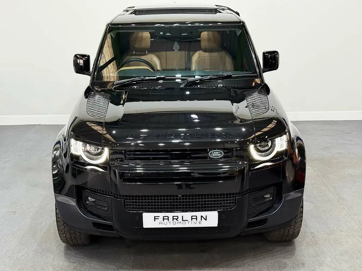 2022-land-rover-90-defender-30-d250-hse-big-9
