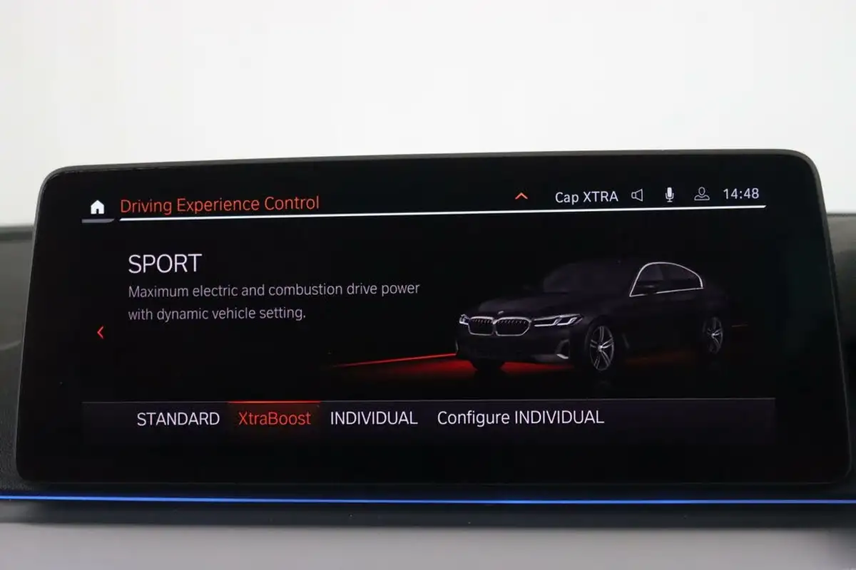 2022-bmw-5-series-20-530e-se-saloon-4d-big-50