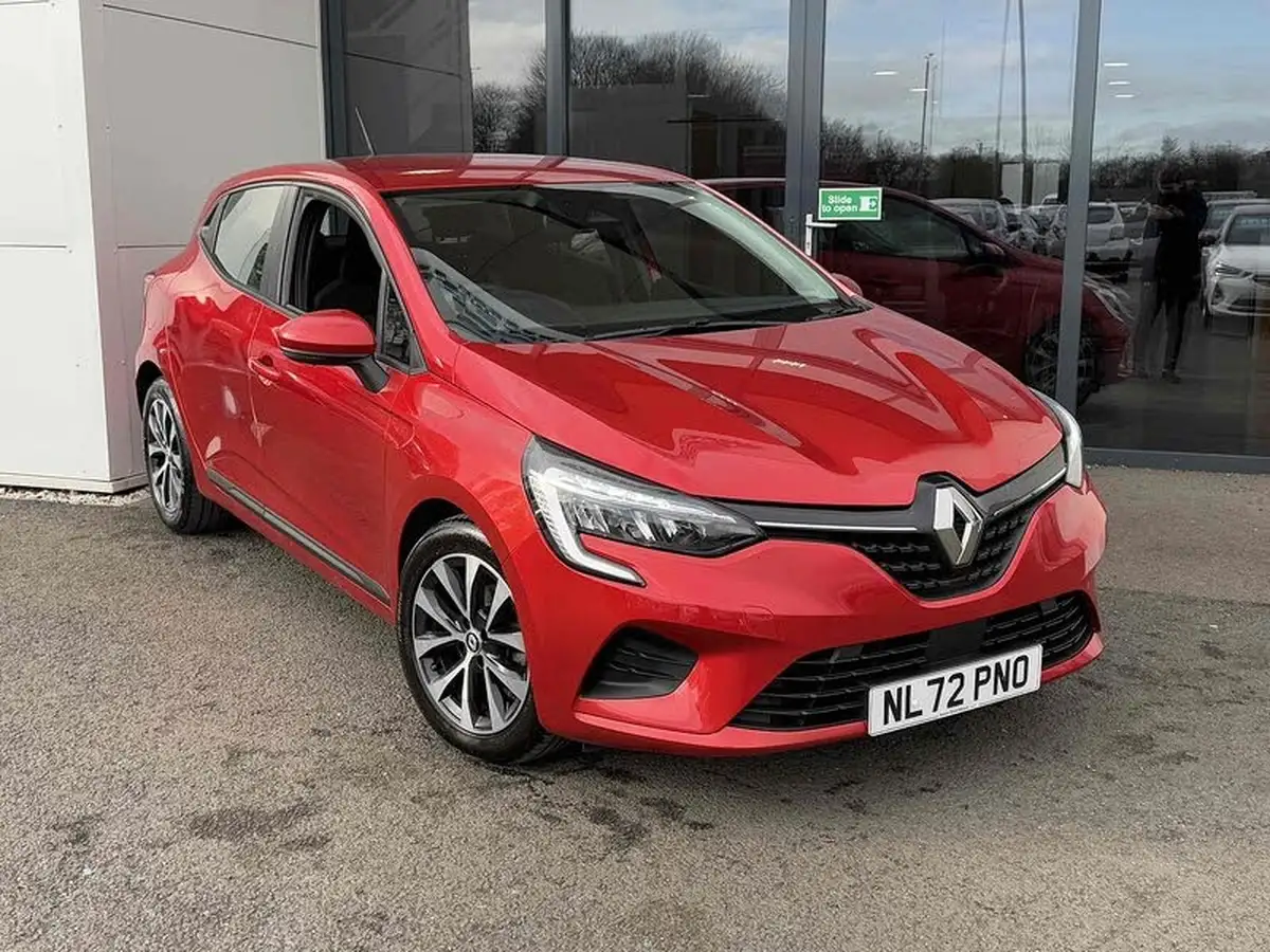 2022-renault-clio-10-tce-iconic-edition-big-2