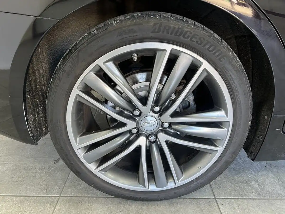 2016-infiniti-q50-20-sport-big-21