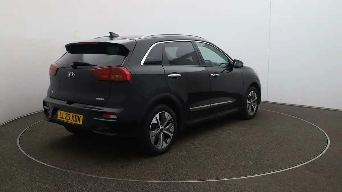 2020-kia-e-niro-ev-4-big-46
