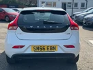 2016-volvo-v40-15-t2-inscription-small-5