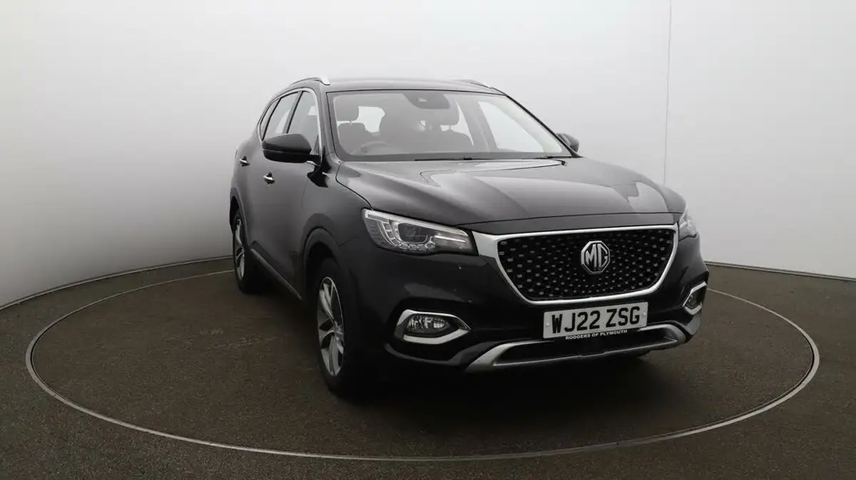 2022-mg-hs-15t-gdi-excite-162ps-big-33