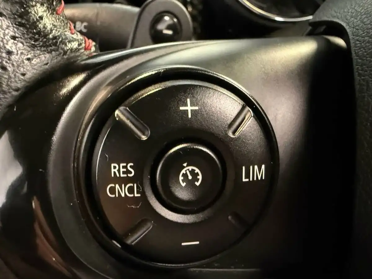 2018-mini-cooper-20-cooper-s-sport-ss-hatchback-3d-auto-big-22