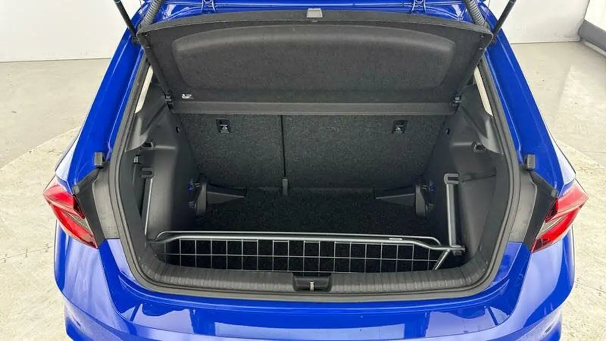 2022-skoda-fabia-10-tsi-se-comfort-95ps-big-30