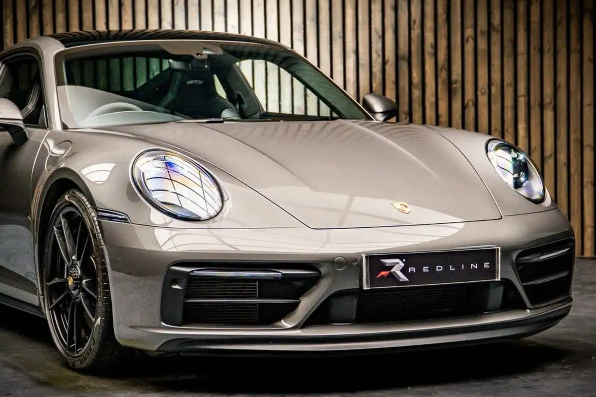 2022-porsche-911-30-carrera-4-gts-coupe-pdk-big-11