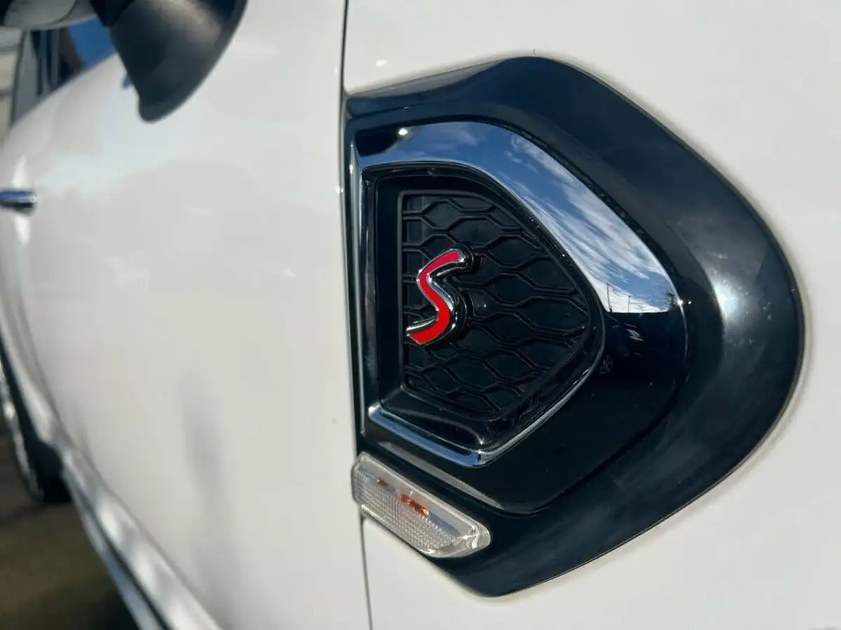 2017-mini-countryman-20-cooper-s-ss-auto-big-22