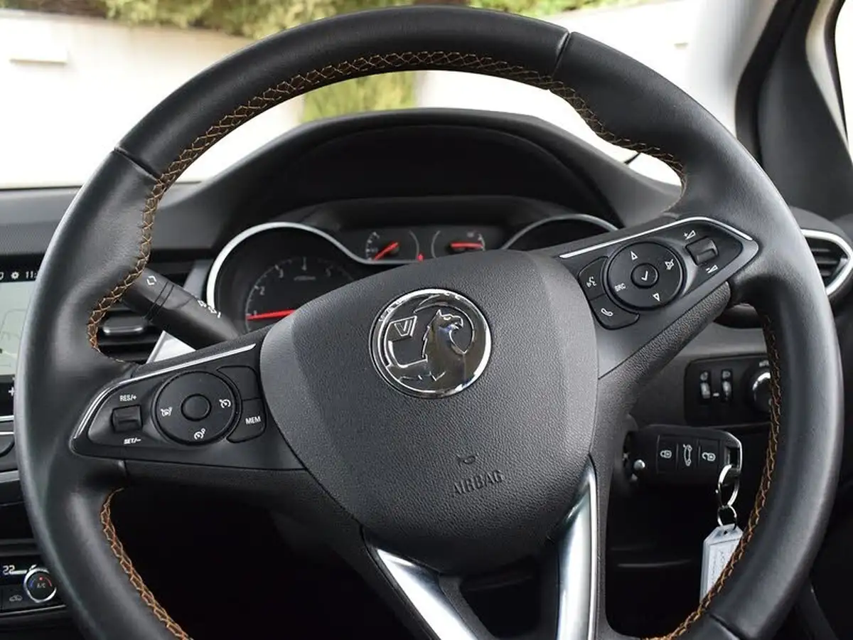 2020-vauxhall-crossland-x-12-elite-nav-130ps-turbo-auto-big-18