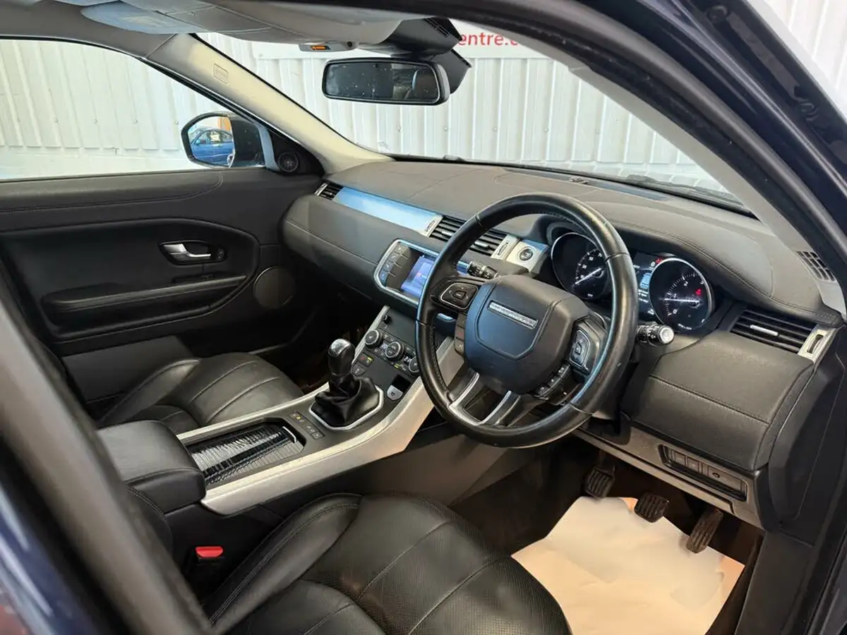 2016-land-rover-range-rover-evoque-20td4-se-tech-ss-hatchback-5d-big-17