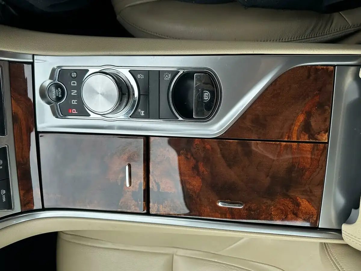 2012-jaguar-xf-22td-luxury-190ps-saloon-4d-auto-big-24