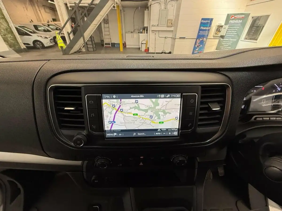 2022-fiat-scudo-20jtd-business-145hpeu6d-lwb-panel-big-50