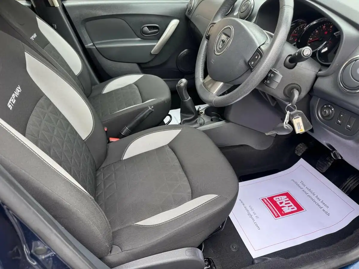 2016-dacia-sandero-stepway-09-tce-laureate-big-5