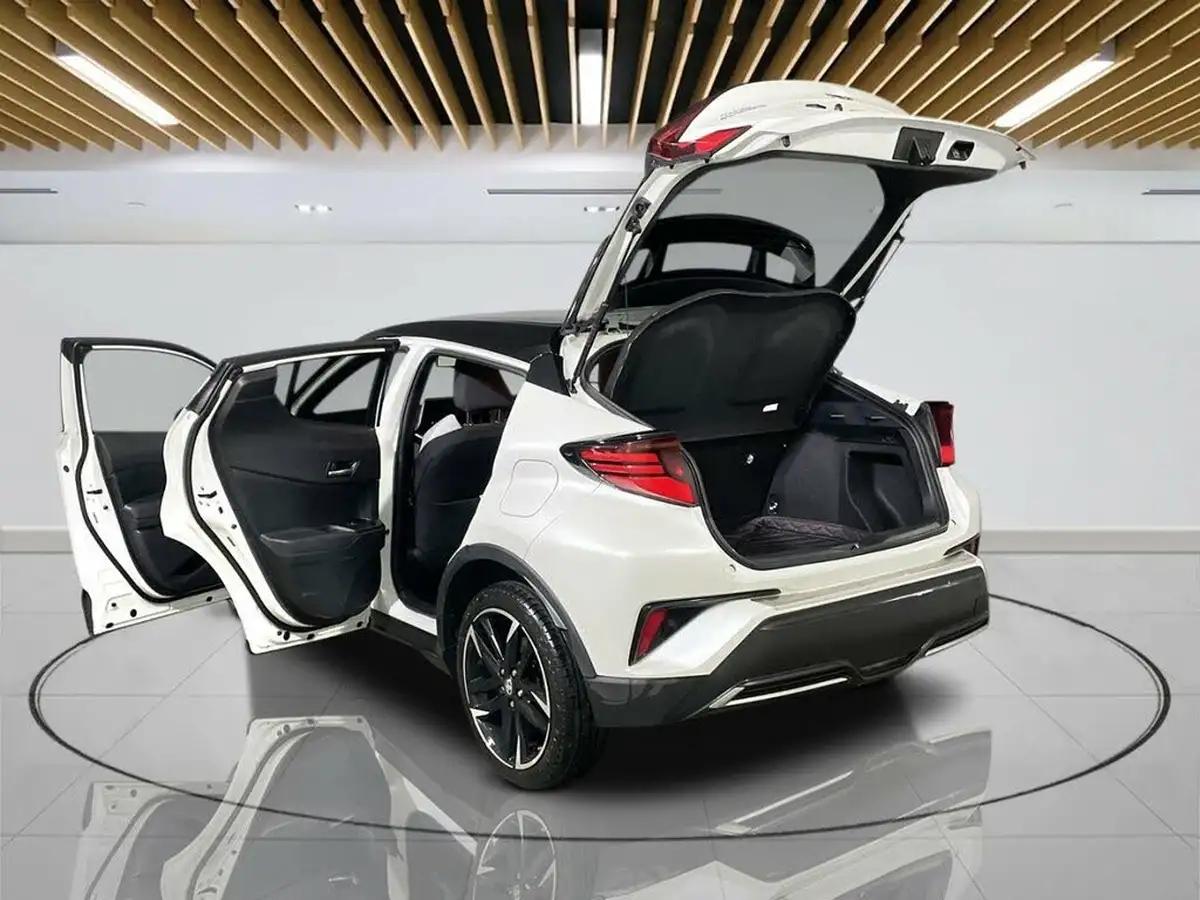 2022-toyota-c-hr-18-vvt-i-gr-sport-big-10