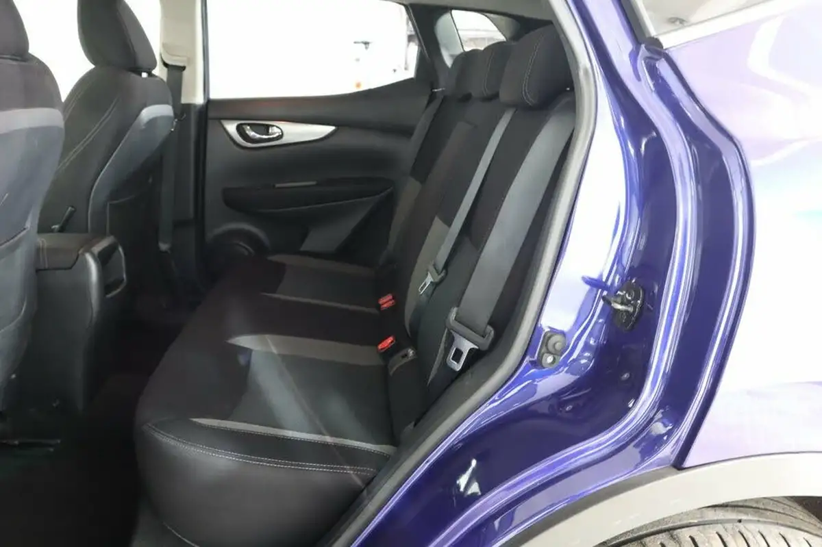 2018-nissan-qashqai-12-dig-t-n-connecta-big-40