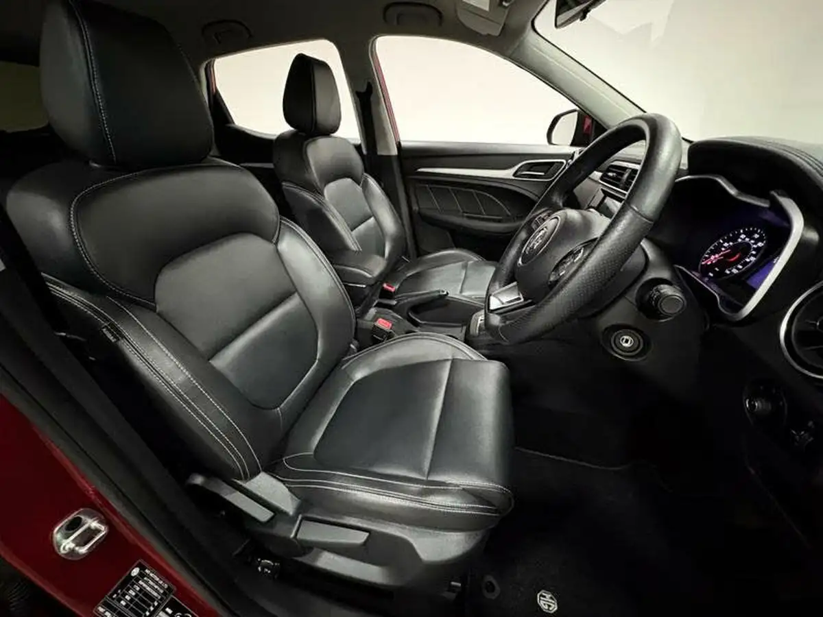 2019-mg-zs-suv-10t-gdi-exclusive-109bhp-big-11