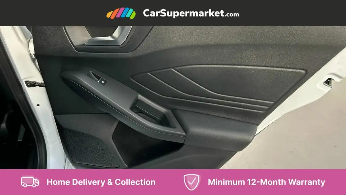 2019-ford-focus-15t-st-line-x-182ps-hatchback-big-21