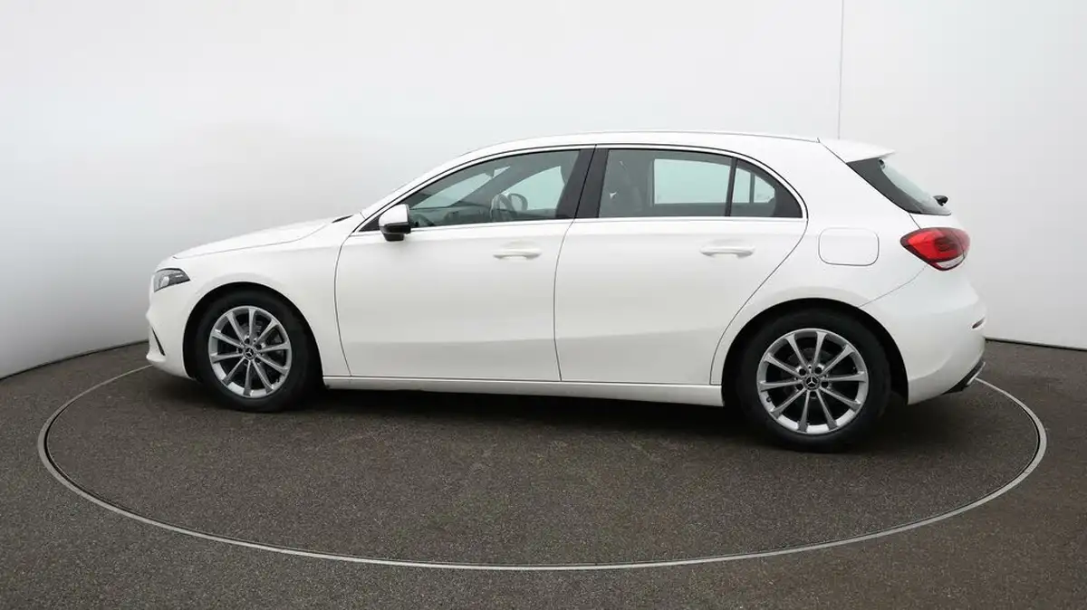 2020-mercedes-benz-a-class-13-a200-sport-hatchback-5d-7g-dct-big-49