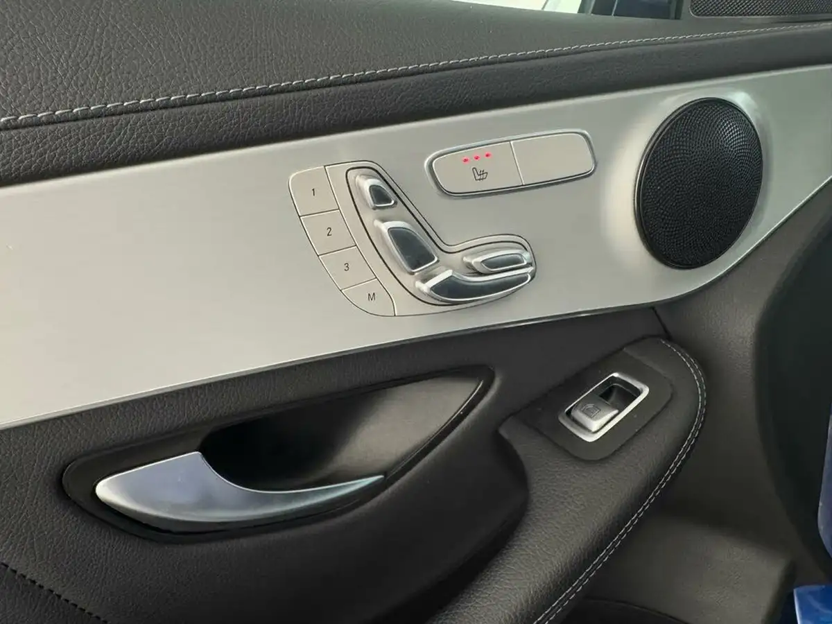 2022-mercedes-benz-glc-class-20d-glc220d-amg-line-195ps-station-wagon-5d-1950cc-4matic-plus-big-9