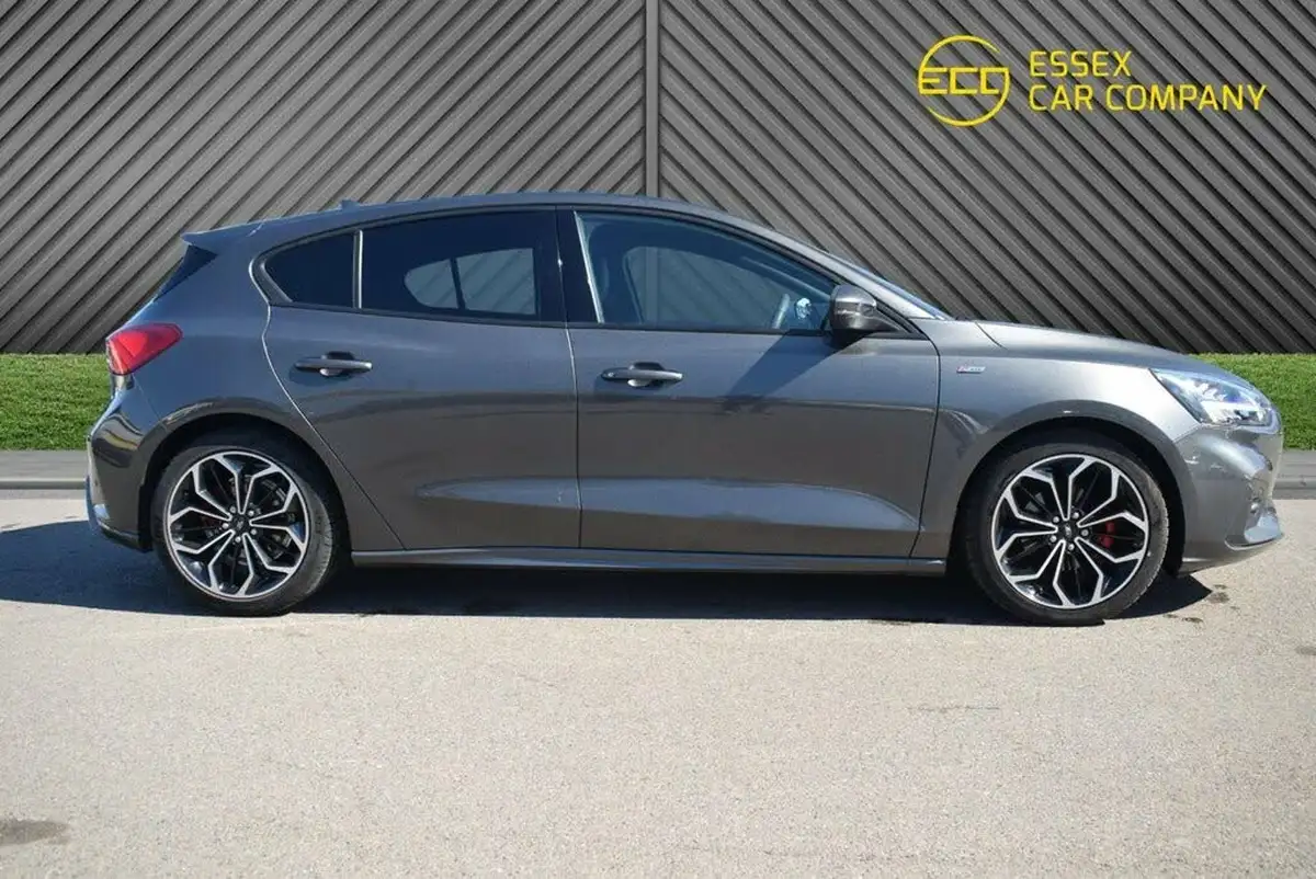 2020-ford-focus-10t-st-line-x-edition-155ps-hybrid-mhev-hatchback-big-15