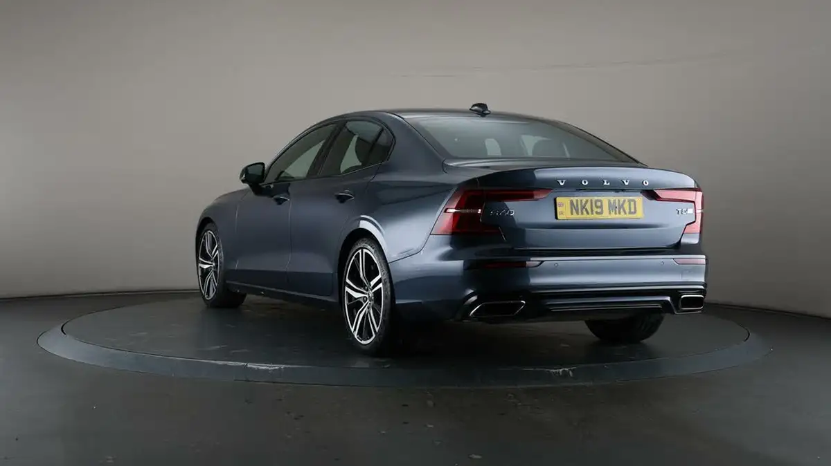 2019-volvo-s60-20-t5-r-design-plus-big-61