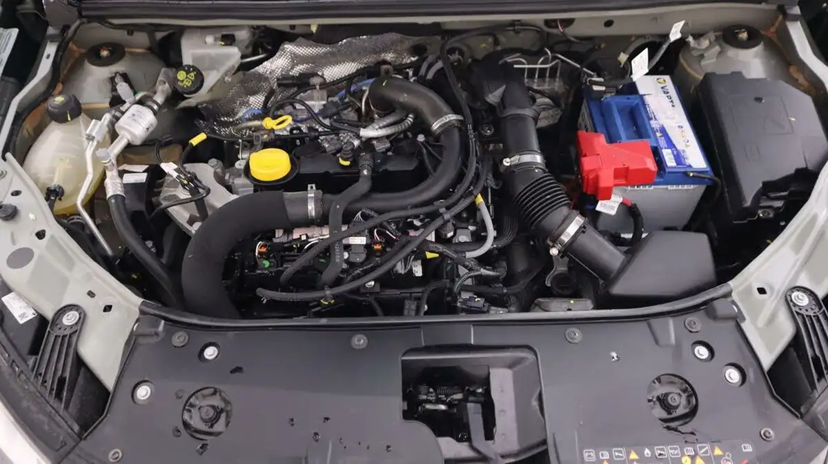 2023-dacia-sandero-stepway-10-tce-extreme-100bhp-bi-fuel-big-19