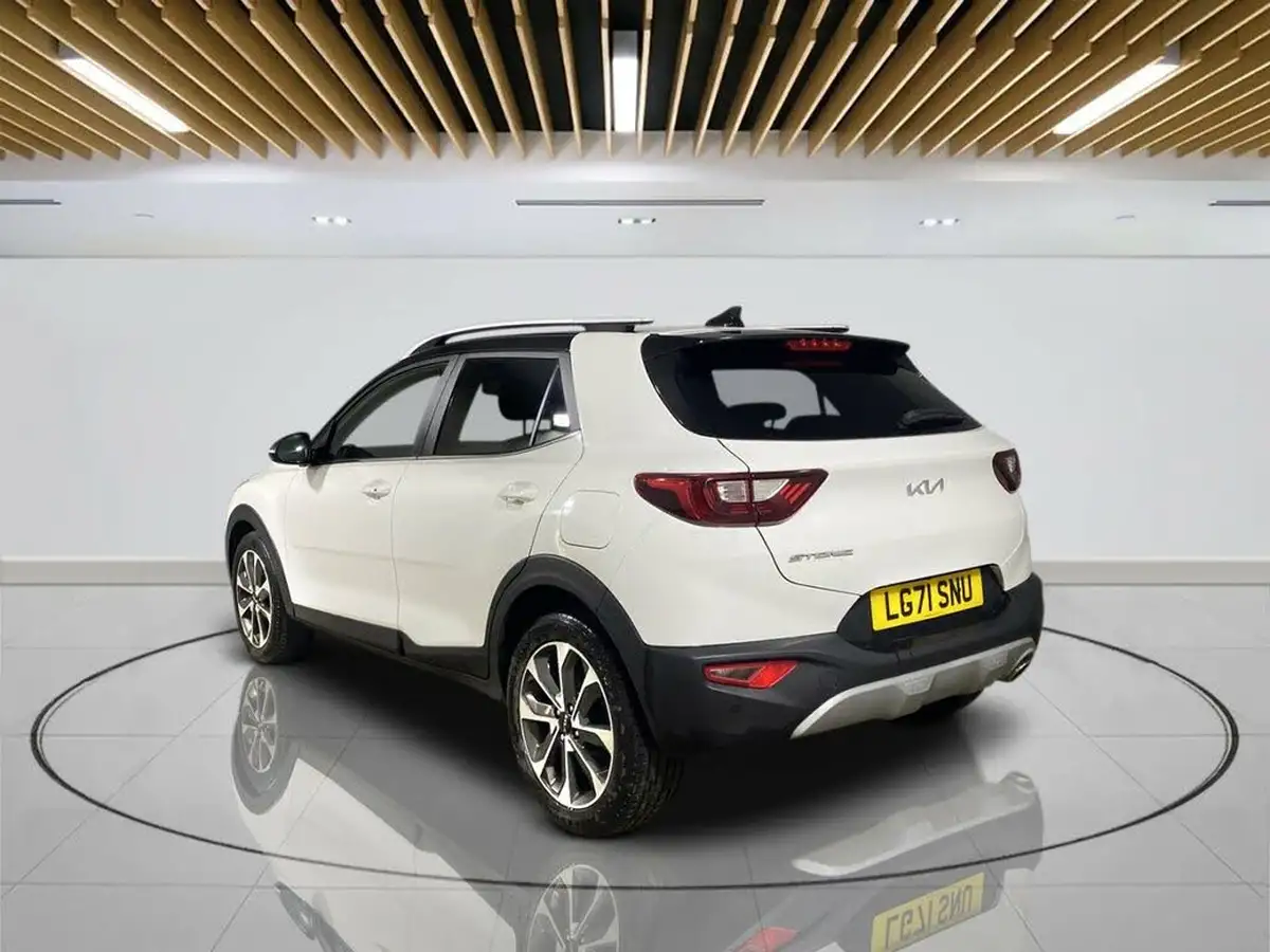 2021-kia-stonic-10-t-gdi-connect-dct-big-4