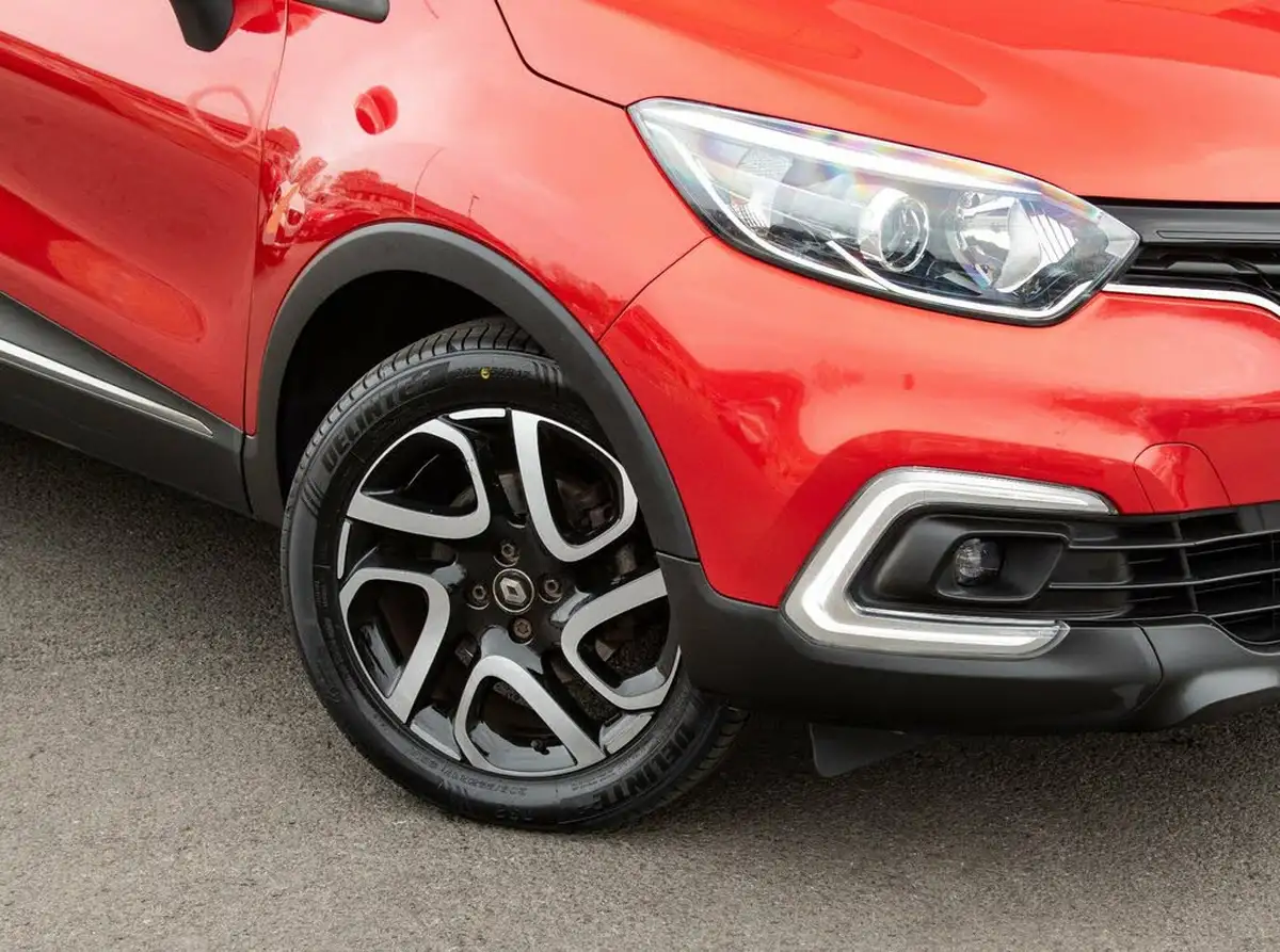 2019-renault-captur-13-tce-iconic-130bhp-ss-big-1