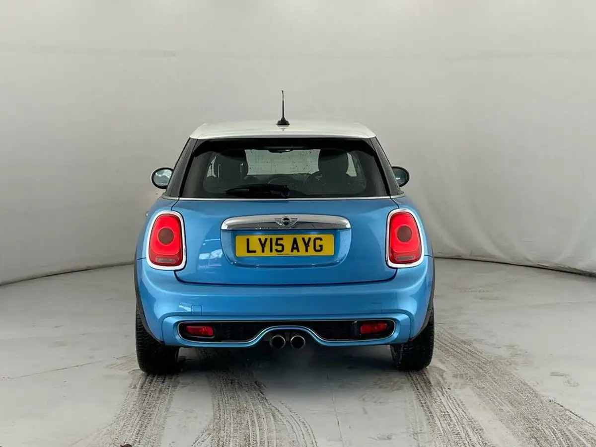 2015-mini-cooper-20-cooper-s-5d-sport-auto-big-4