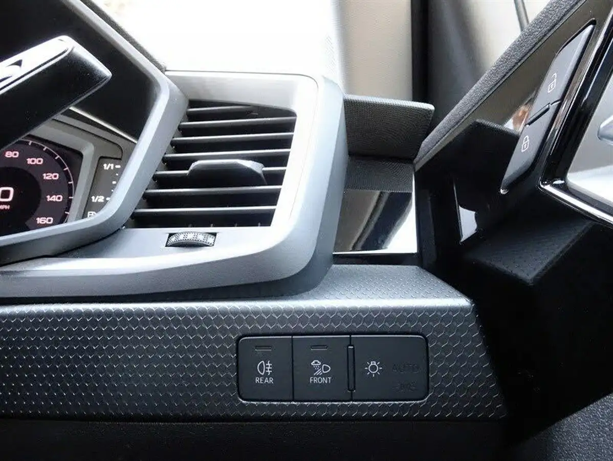 2018-audi-a1-10-30-tfsi-sport-s-tronic-big-28