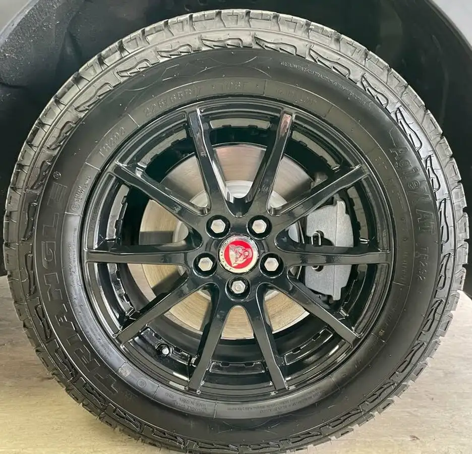 2019-jaguar-e-pace-20-i4d-r-dynamic-150ps-big-16
