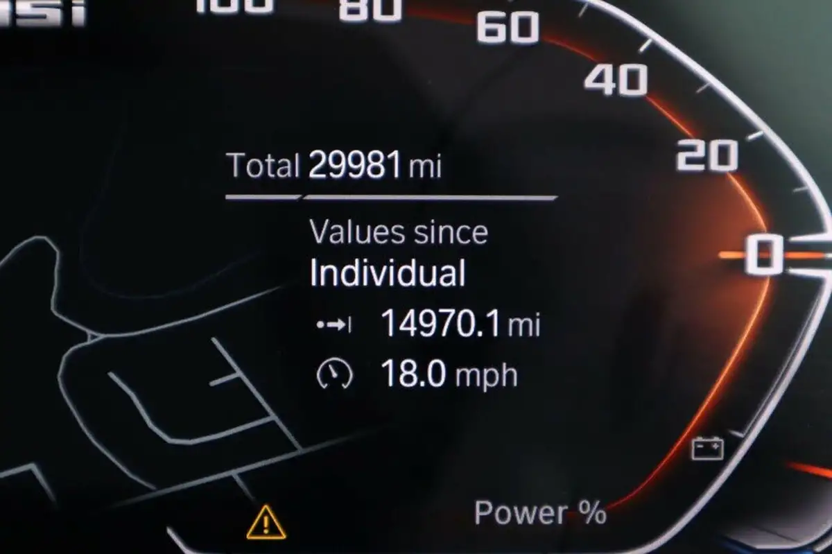 2021-bmw-1-series-20-m135i-xdrive-big-49