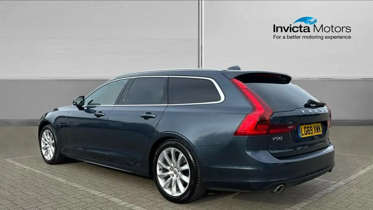 2019-volvo-v90-20-t4-momentum-plus-big-4