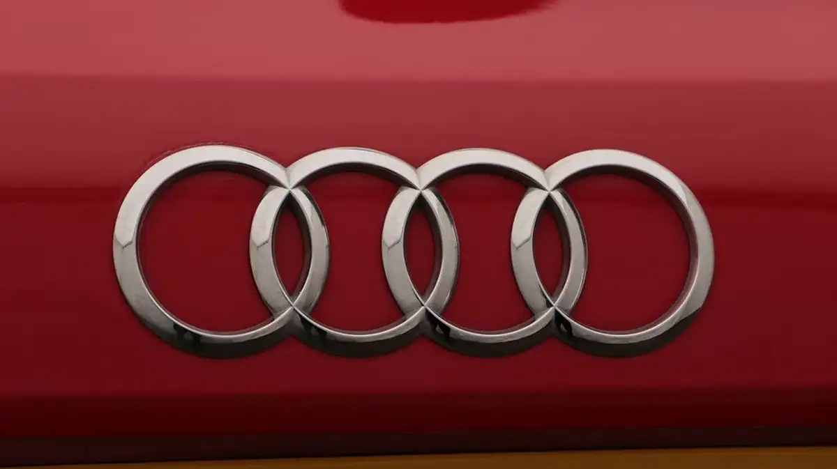 2022-audi-a3-10-30-tfsi-s-line-sportback-5d-big-21