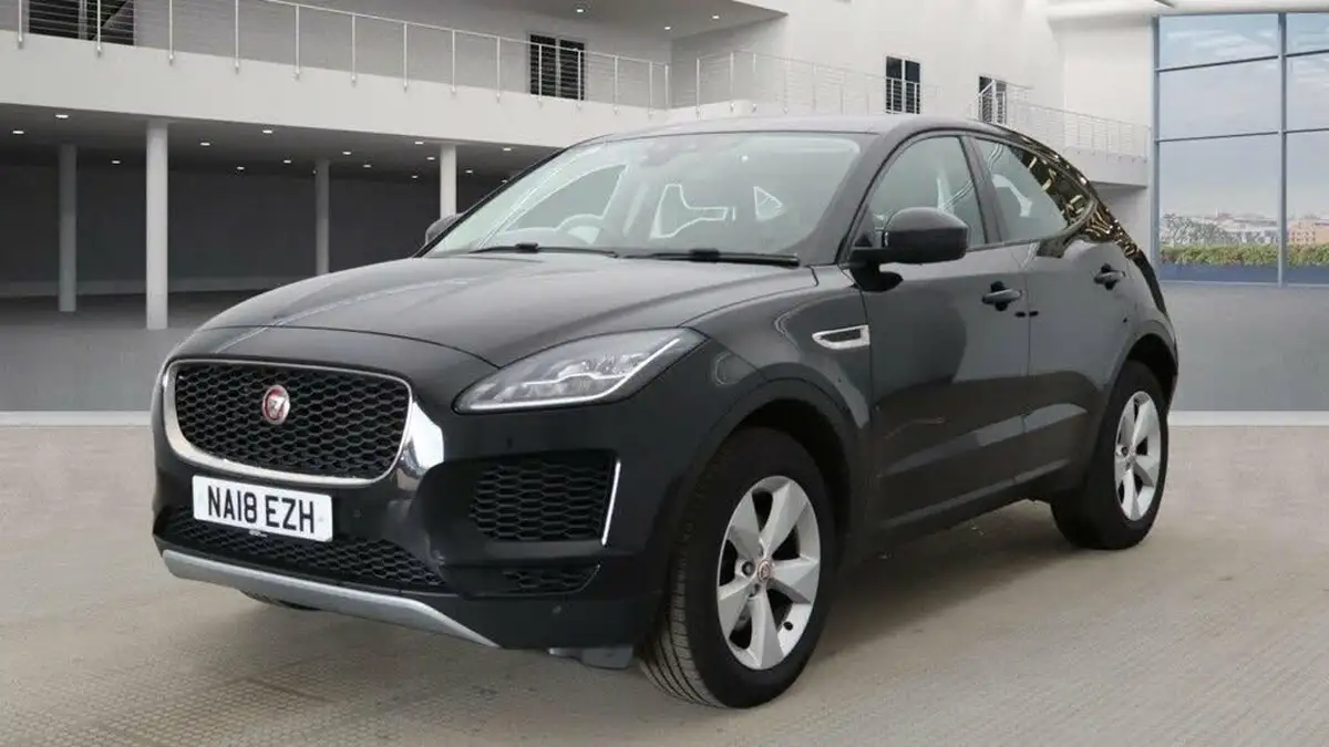 2018-jaguar-e-pace-20-i4d-150ps-ss-big-1