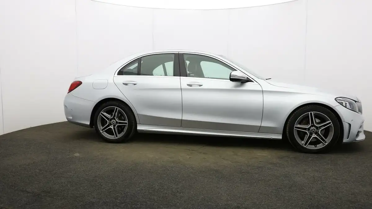 2019-mercedes-benz-c-class-20d-c220d-amg-line-premiumss-saloon-4d-big-42